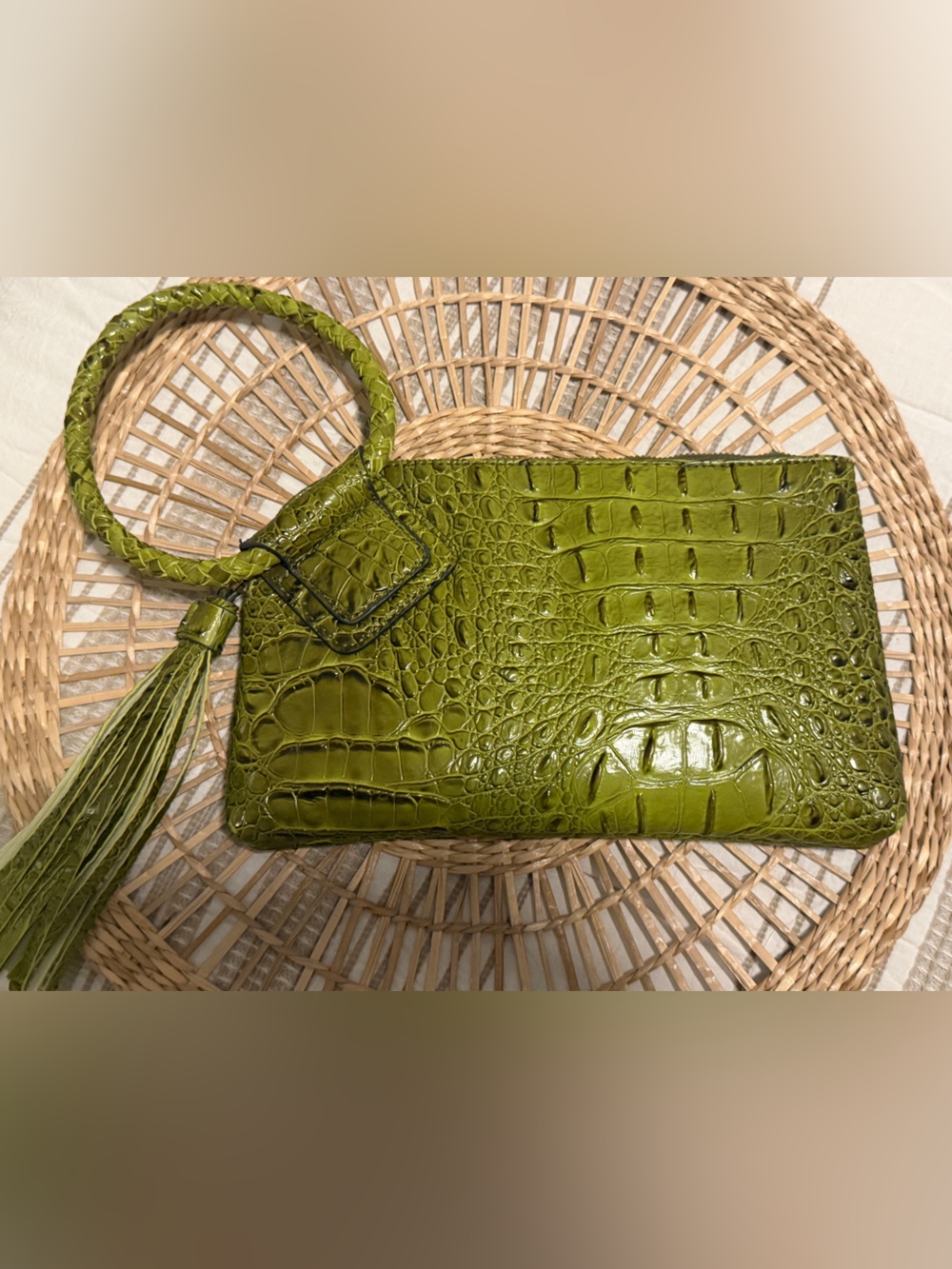 Olive Green Vegan Croc-Embossed Wristlet Clutch with Tassel